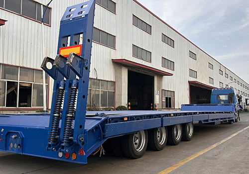 Folding Gooseneck for Transformer Transport